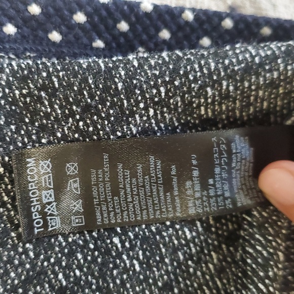 TOPSHOP NAVY BLUE POLKA MINI SKIRT WITH ACCENT ZIPPER - Picture 7 of 7